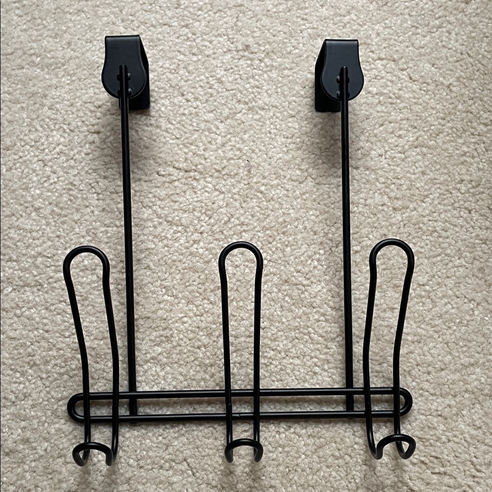 Black Metal Wall Hook Rack